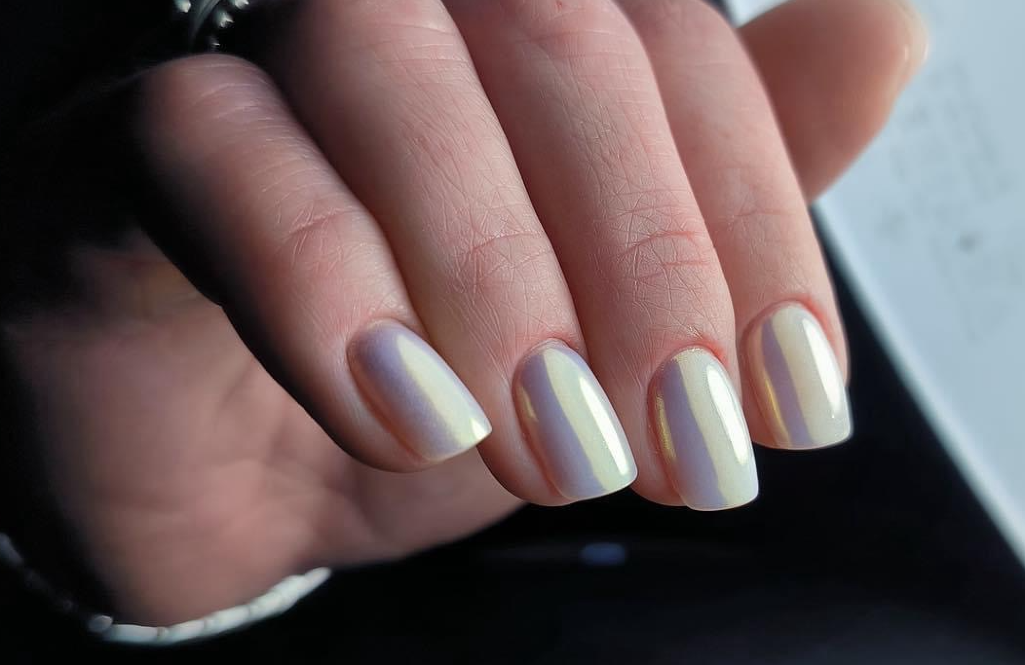 structured manicure